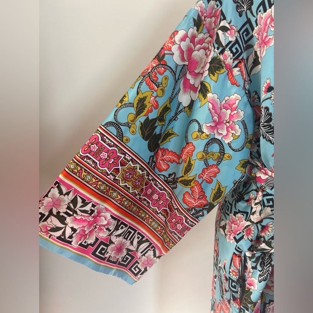 Natori Private Luxuries Asian Inspired Floral Print Satin Kimono Robe ~ Small - Picture 3 of 7
